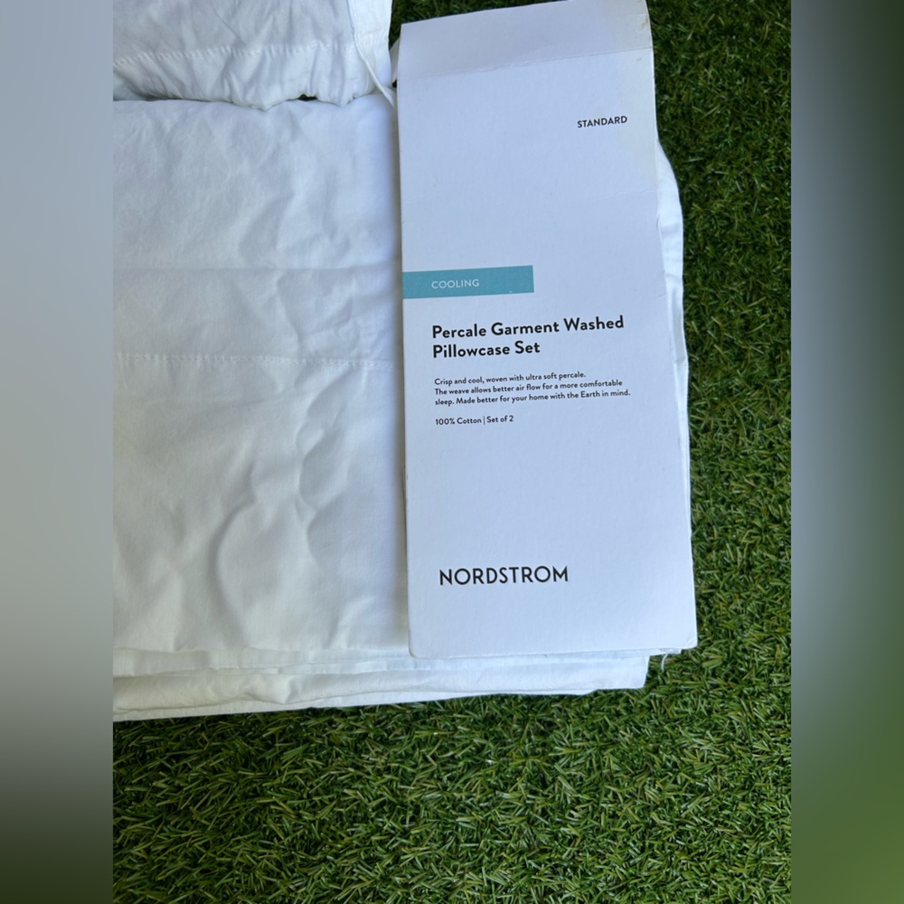 Nordstrom Cooling White Pillowcase Set of 2 new standar 21in x 32in